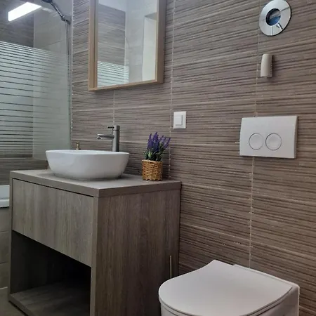 Sophia 1 Апартаменти *